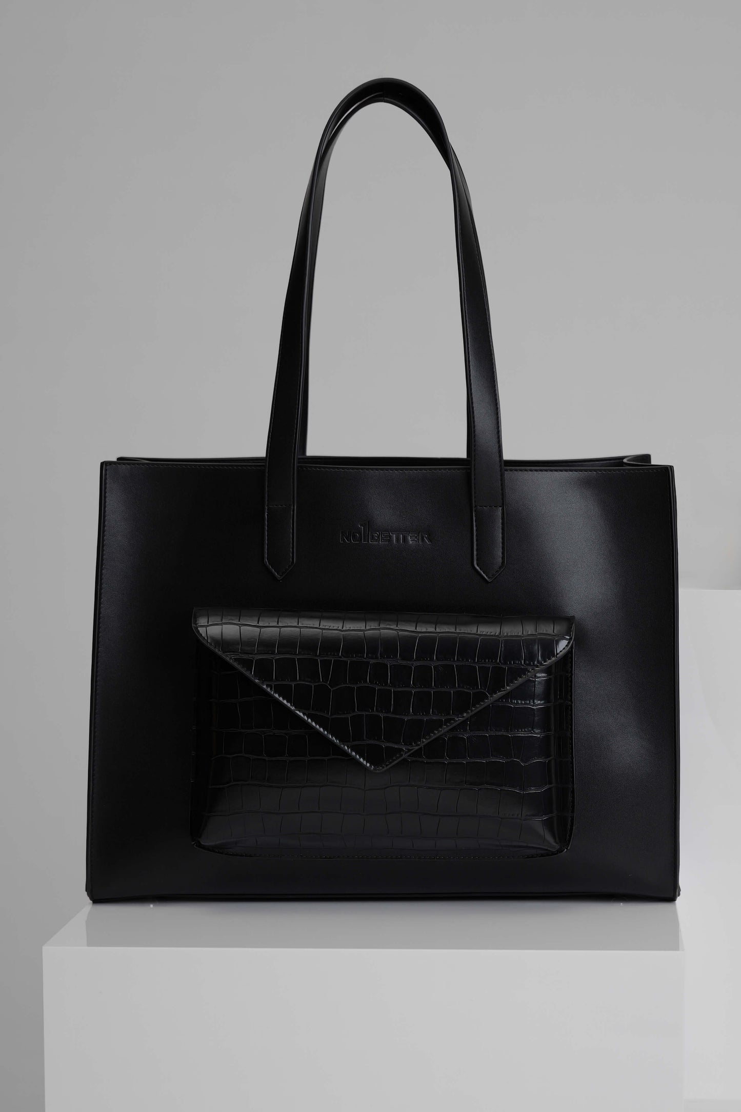 "TOTE LA SEMAINE" - BLACK