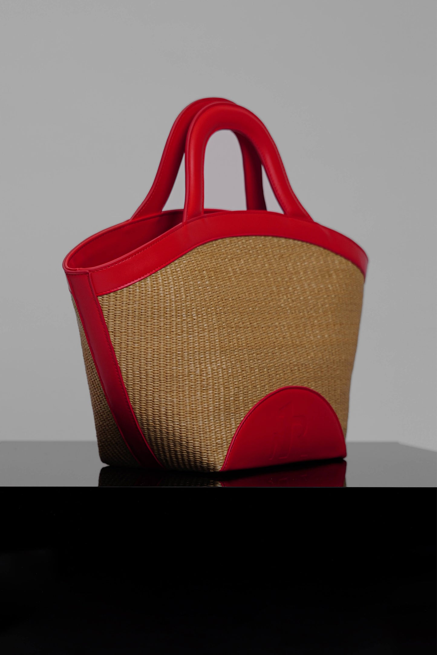 "CAPRIZA" - RED