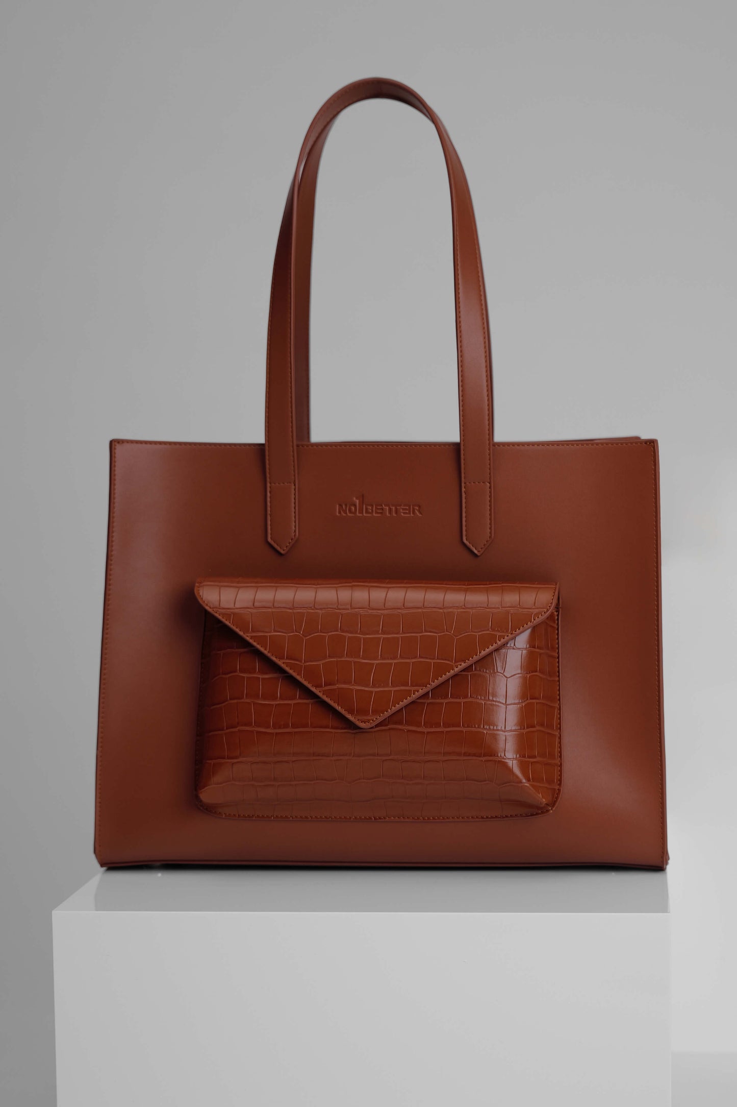"TOTE LA SEMAINE" -  BROWN