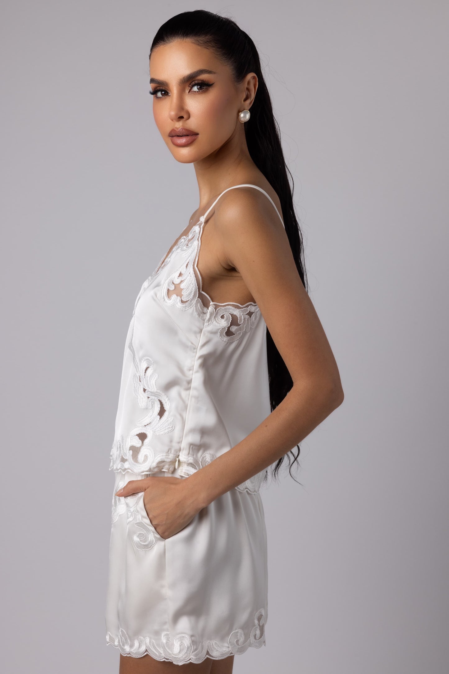 LORA - TANK TOP CREAM