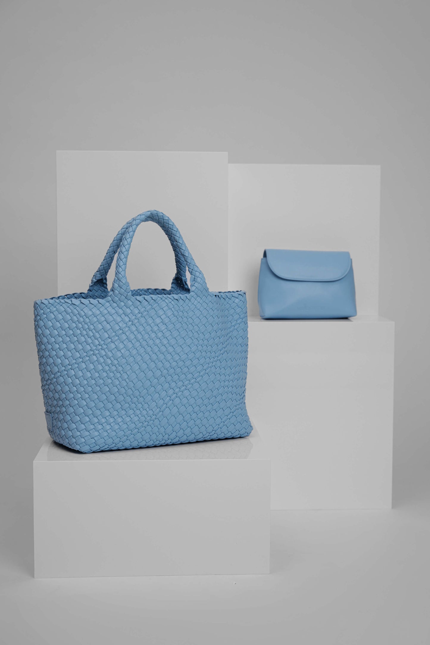 "A LA PLAGE" - BLUE