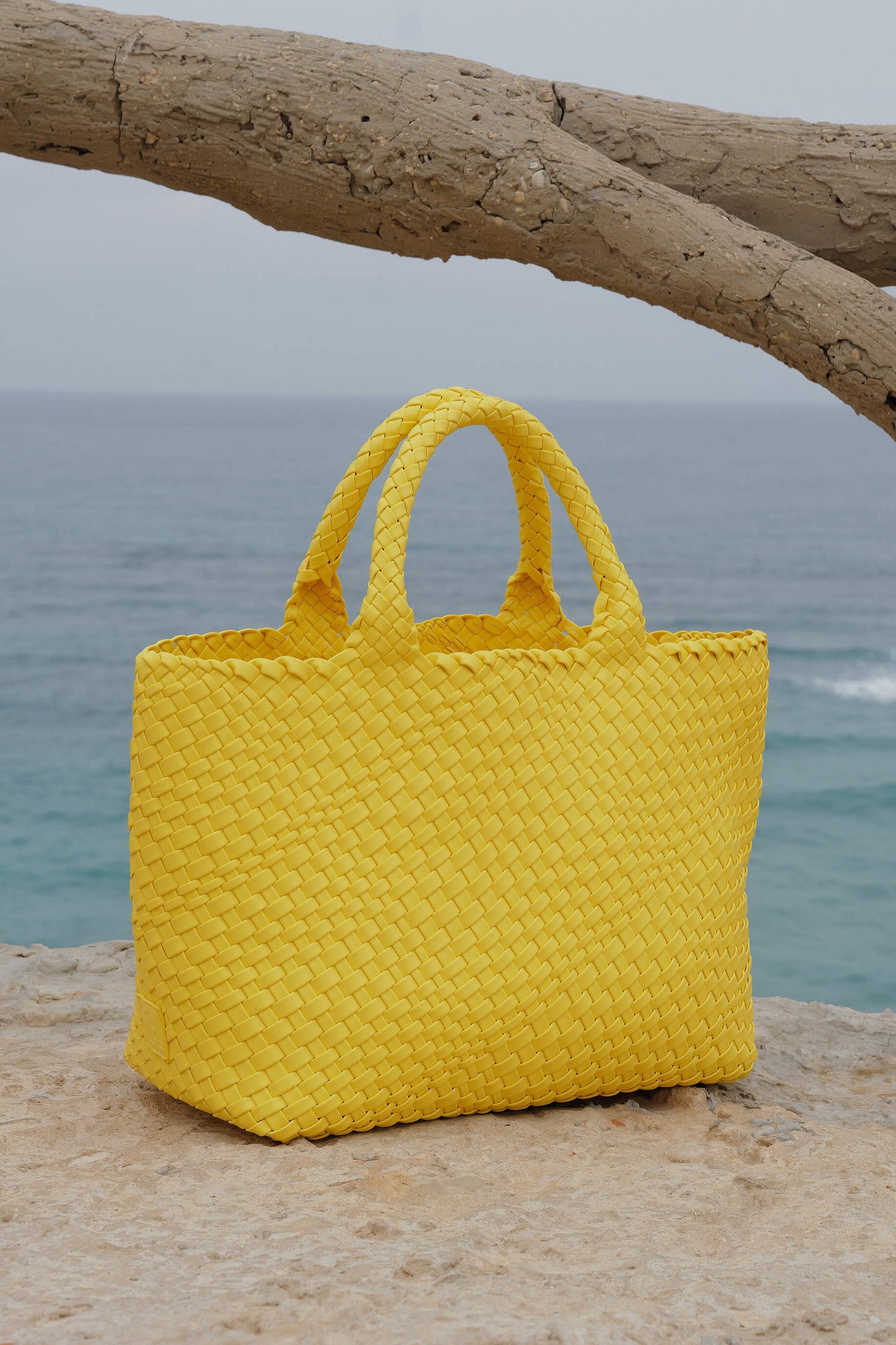 "A LA PLAGE" - YELLOW