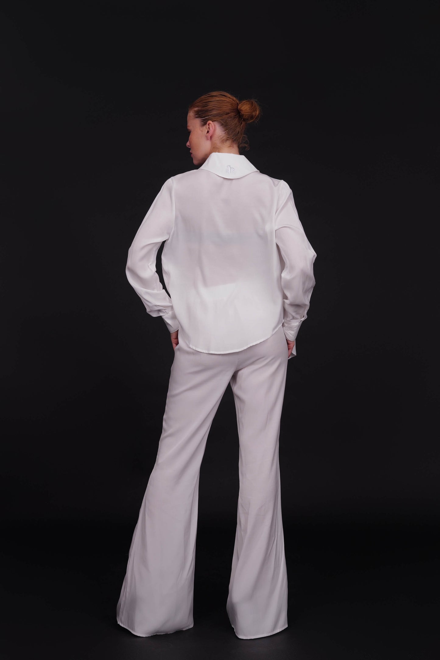 MOONLIT VOYAGE - WHITE
