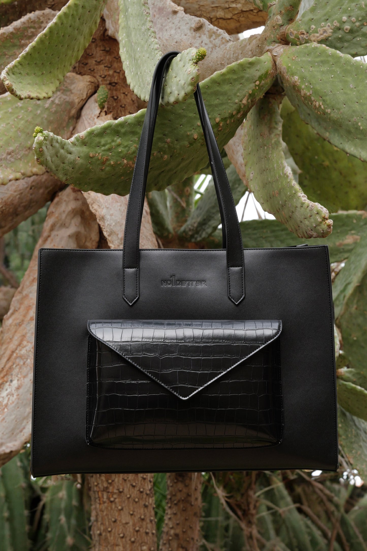 "TOTE LA SEMAINE" -  BLACK